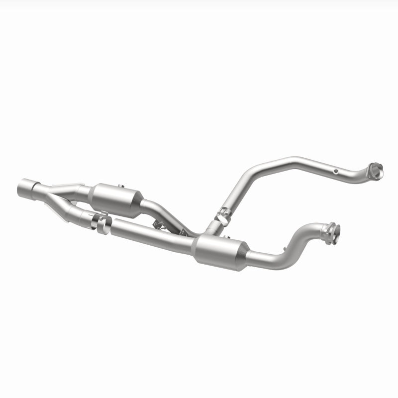 Magnaflow 15-16 Ram 2500 6.4L California Grade CARB Compliant DF Catalytic Converter