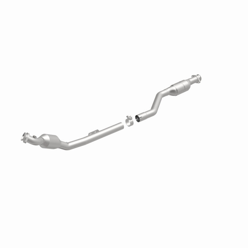 MagnaFlow Direct Fit Catalytic Converter 99-00 Mercedes E430 4.3L