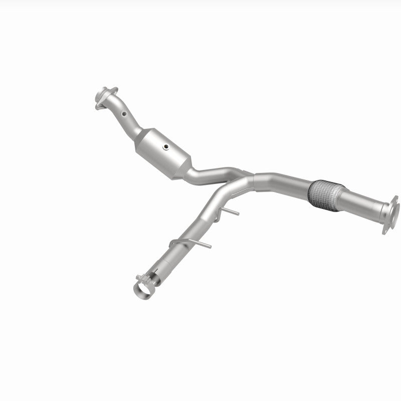 MagnaFlow 18-21 Ford Expedition Right Underbody 3.5L Direct Fit Catalytic Converter